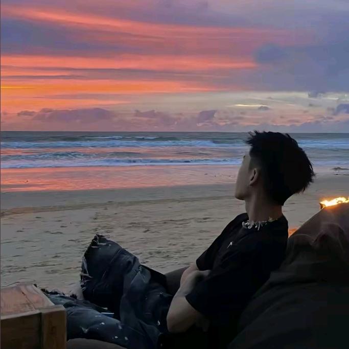 小程不睡.