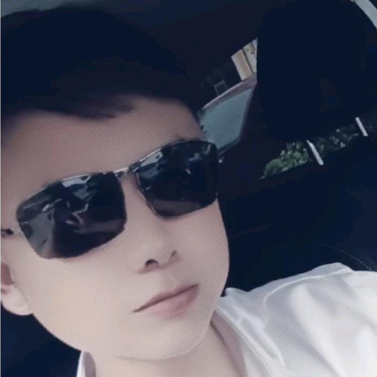 冷眸·💞红尘ృ༊