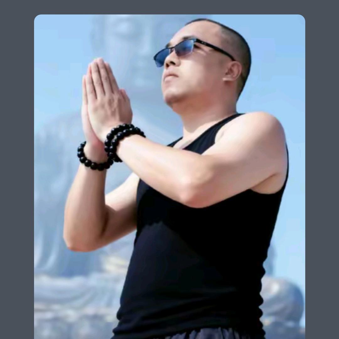樾涵_