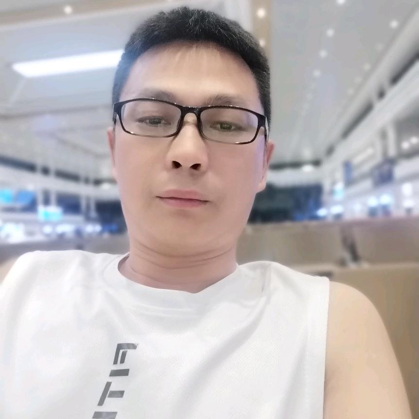 与辉同程🇨🇳