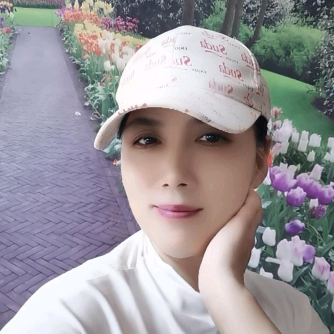 开开心心就好(^～^)