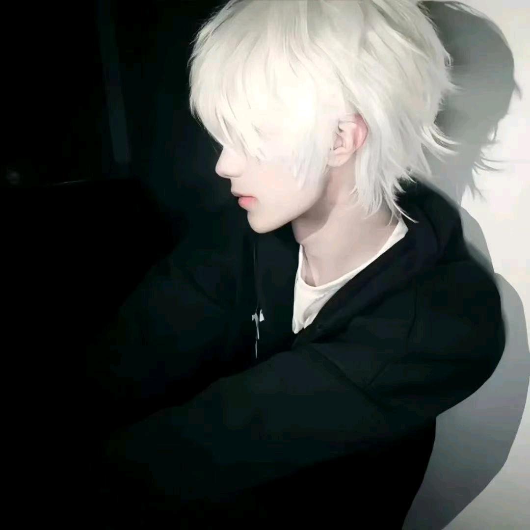 𝓘.主角👑宝宝老婆