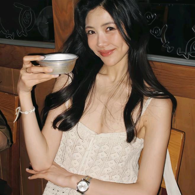 romi小姐姐·日常穿搭分享