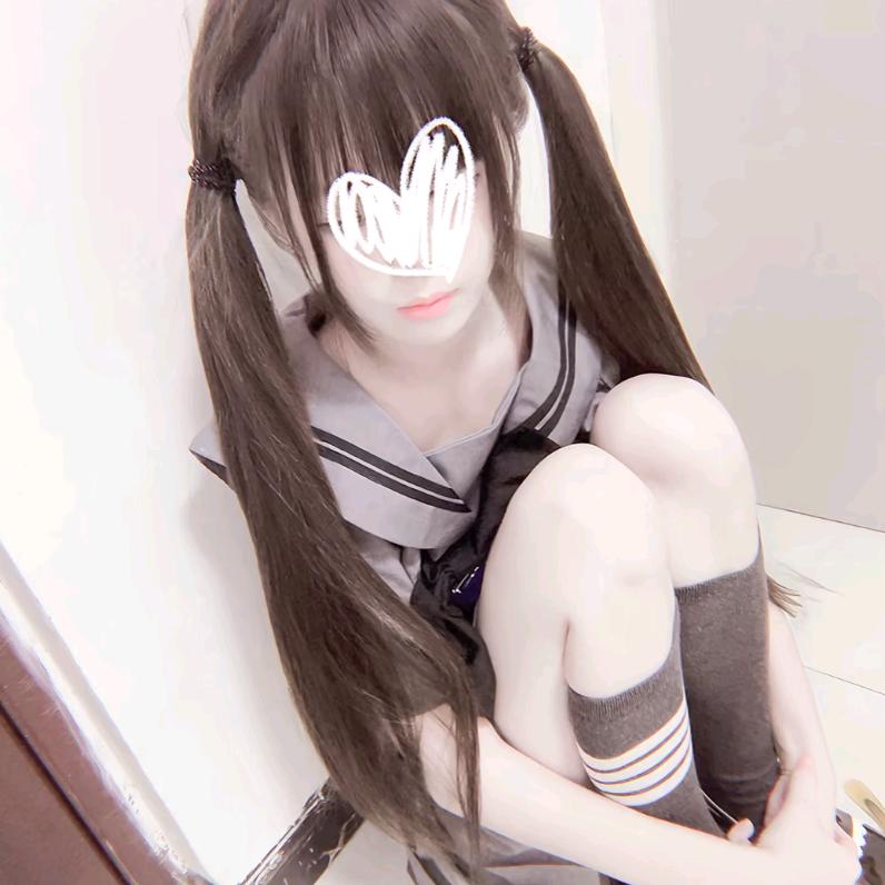 娜娜亲