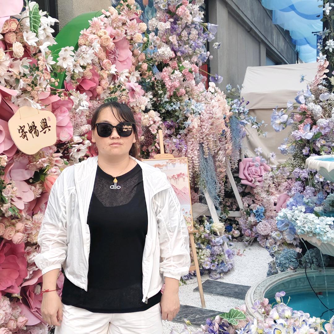 漂亮小妞💘💕🍎