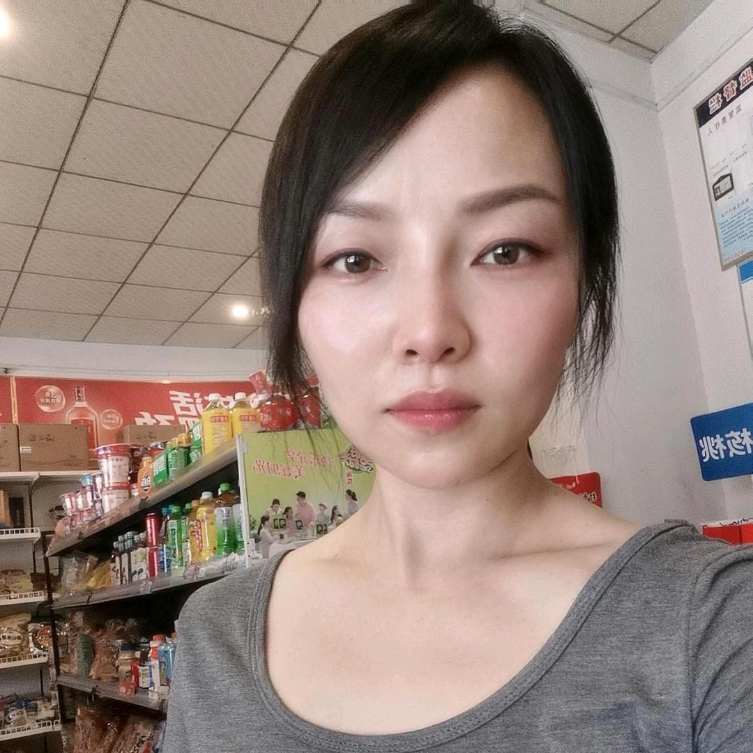 肖露晓