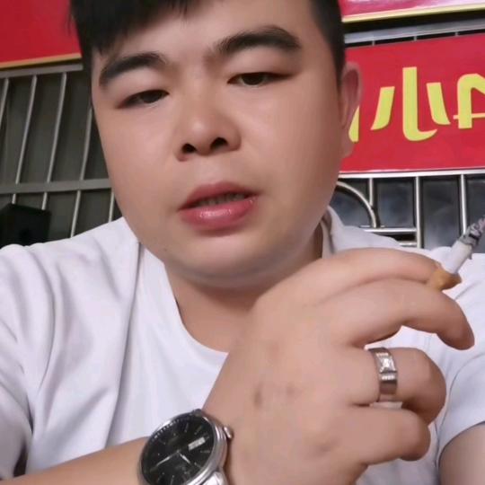 郭♥(｡￫v￩｡)♥静