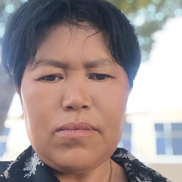 手工鞋子手工花。阿英