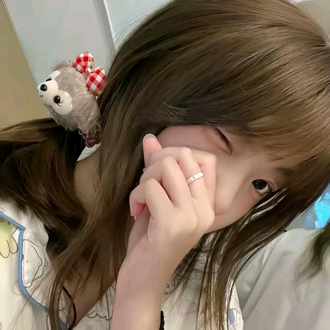 ᙆ  z  𝙕
