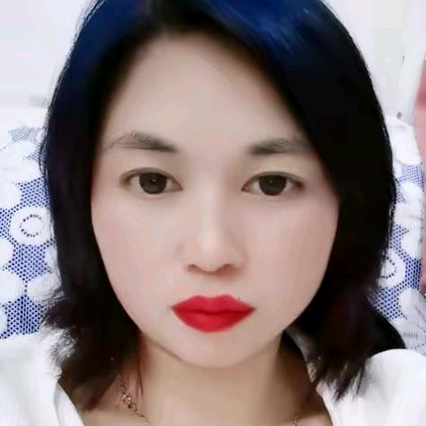 村里的姑娘