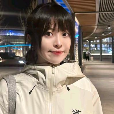 任任真甄日常穿搭