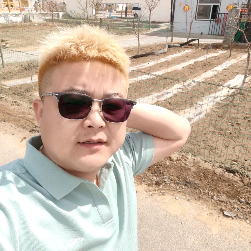 旭孬孬（巴盟最后的老实男人）