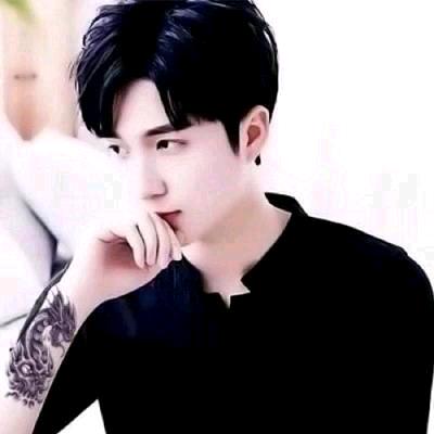 小哥哥💥((🔥⥎🔥))💥?