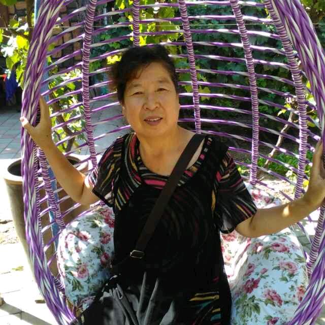 卜静银