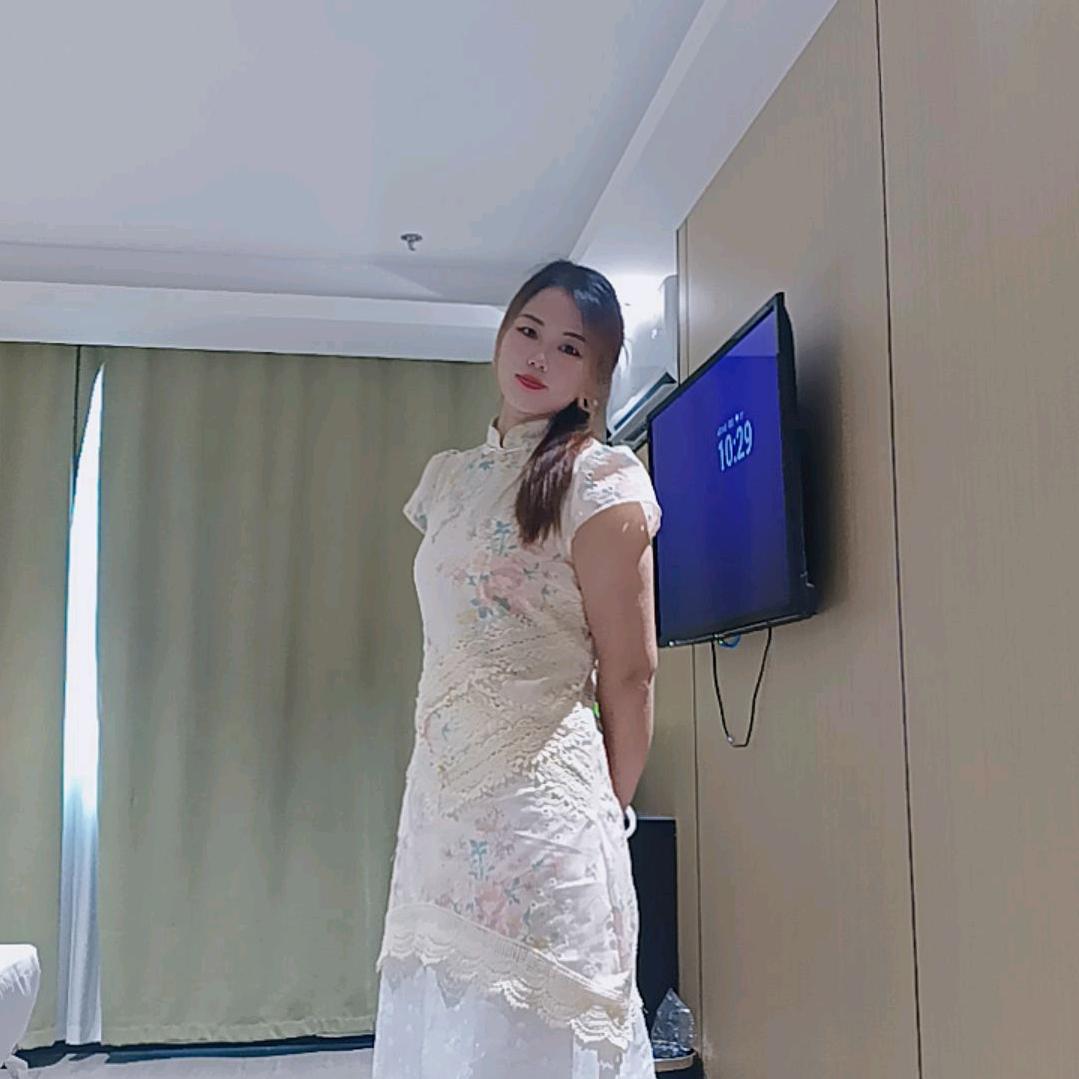 卖辣条的🌼敏敏🌼