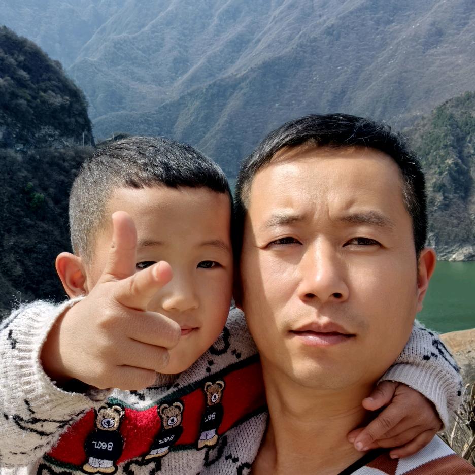 臭臭🍀FATHER