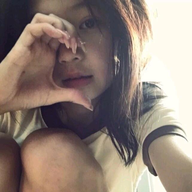 躺平的烤地瓜🍠