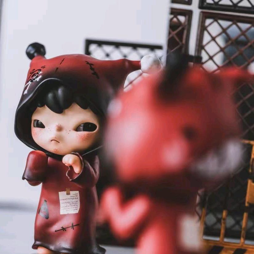 山由-
