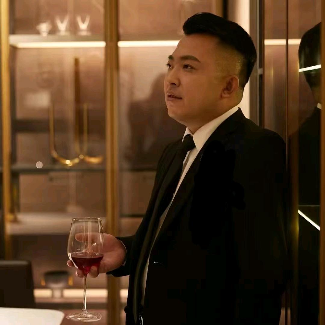 内蒙古华章装饰工程有限公司