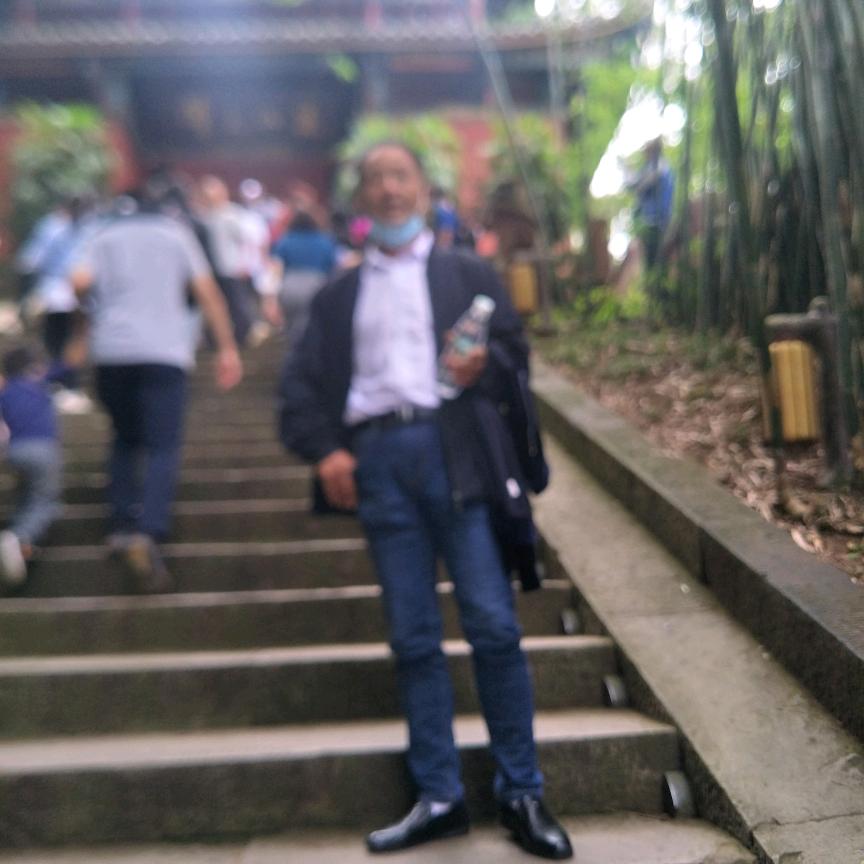 努力奋斗