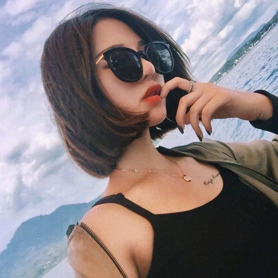 叻女。