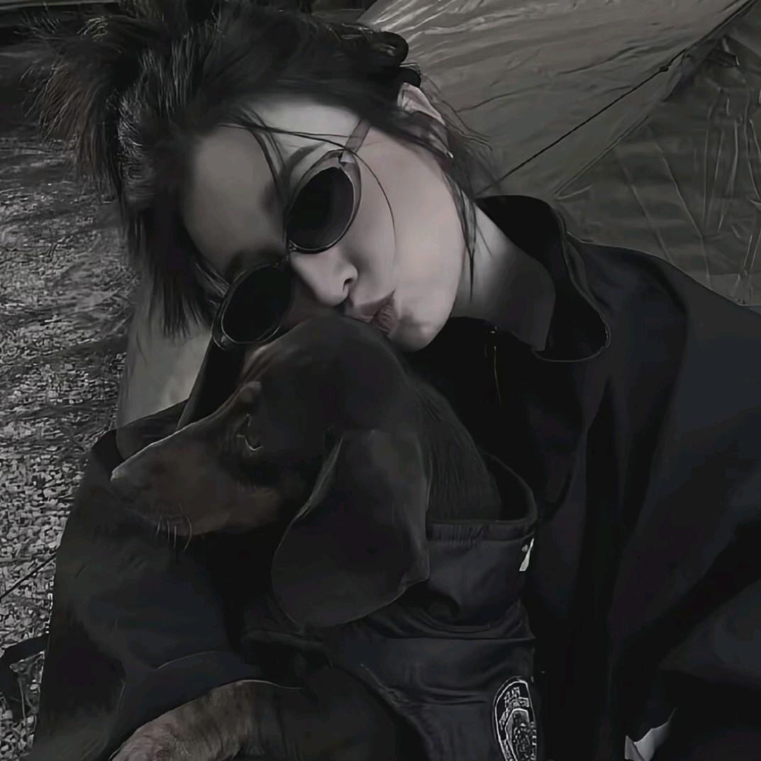 𝑺𝒖𝒏𝒏𝒚 ♥️