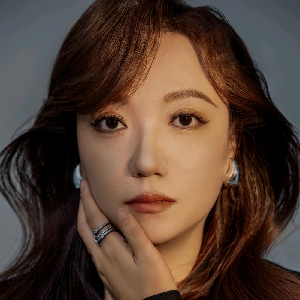 齐丽娜（新歌《彩蛋》）