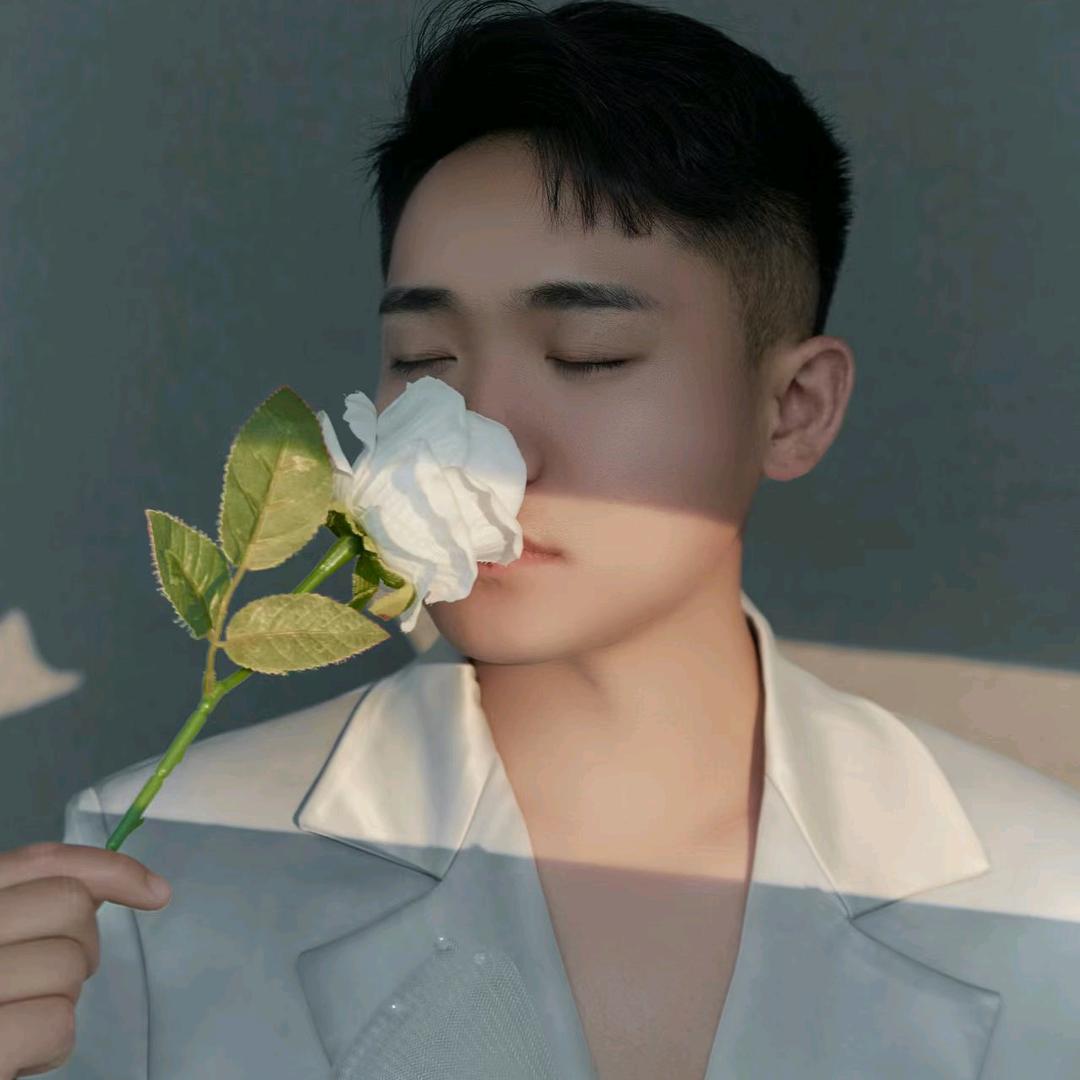 劉 • Sir