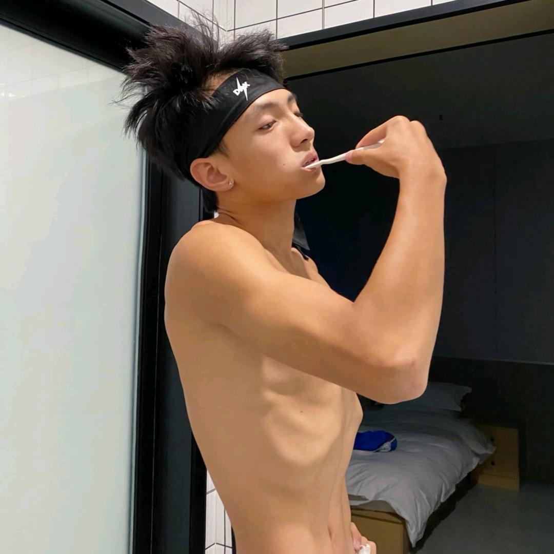忧郁yu少