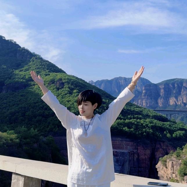 新 儿