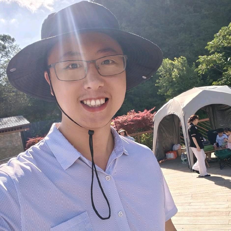 房产经纪人高先生