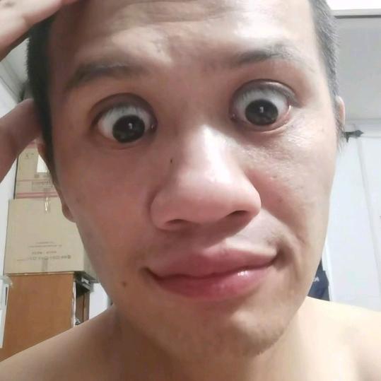 帅气逼人的男神韦正悟11年不吃肉