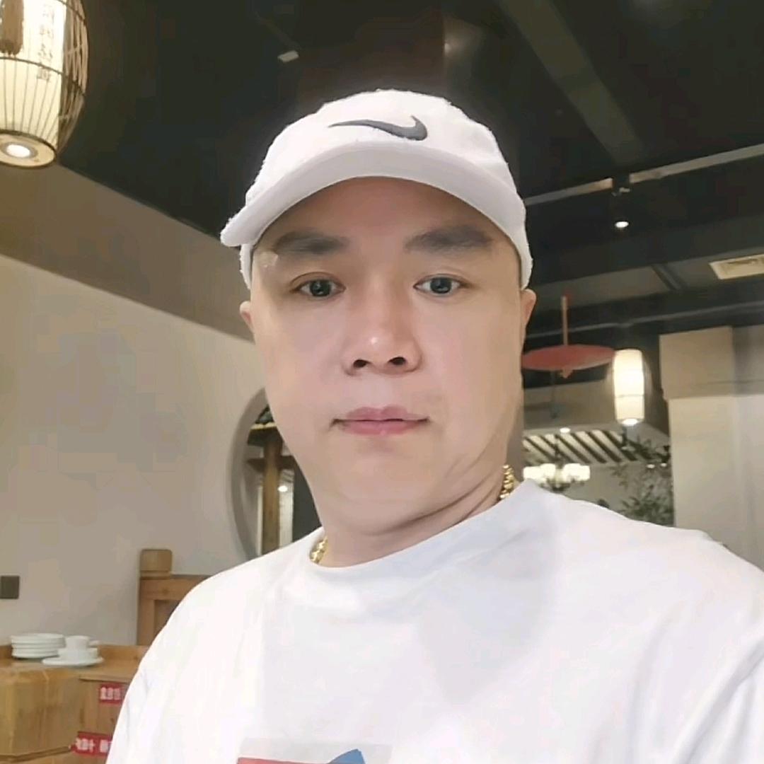 F四哥