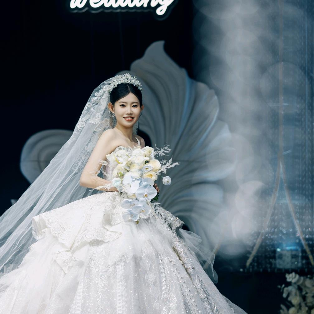 浅笑丷梨花落゛