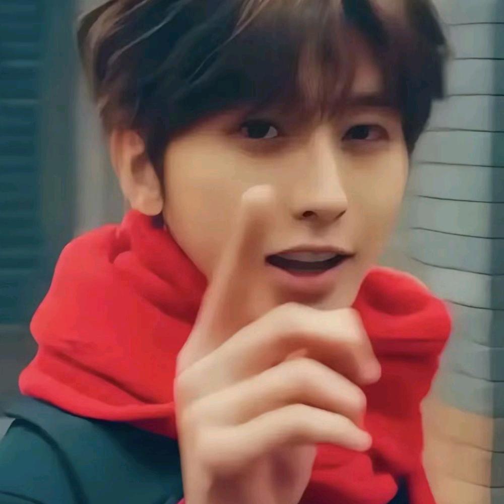 ( ᵒ̴̶̷̤໐ᵒ̴̶̷̤ )