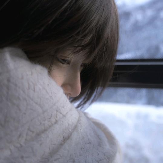 泠.