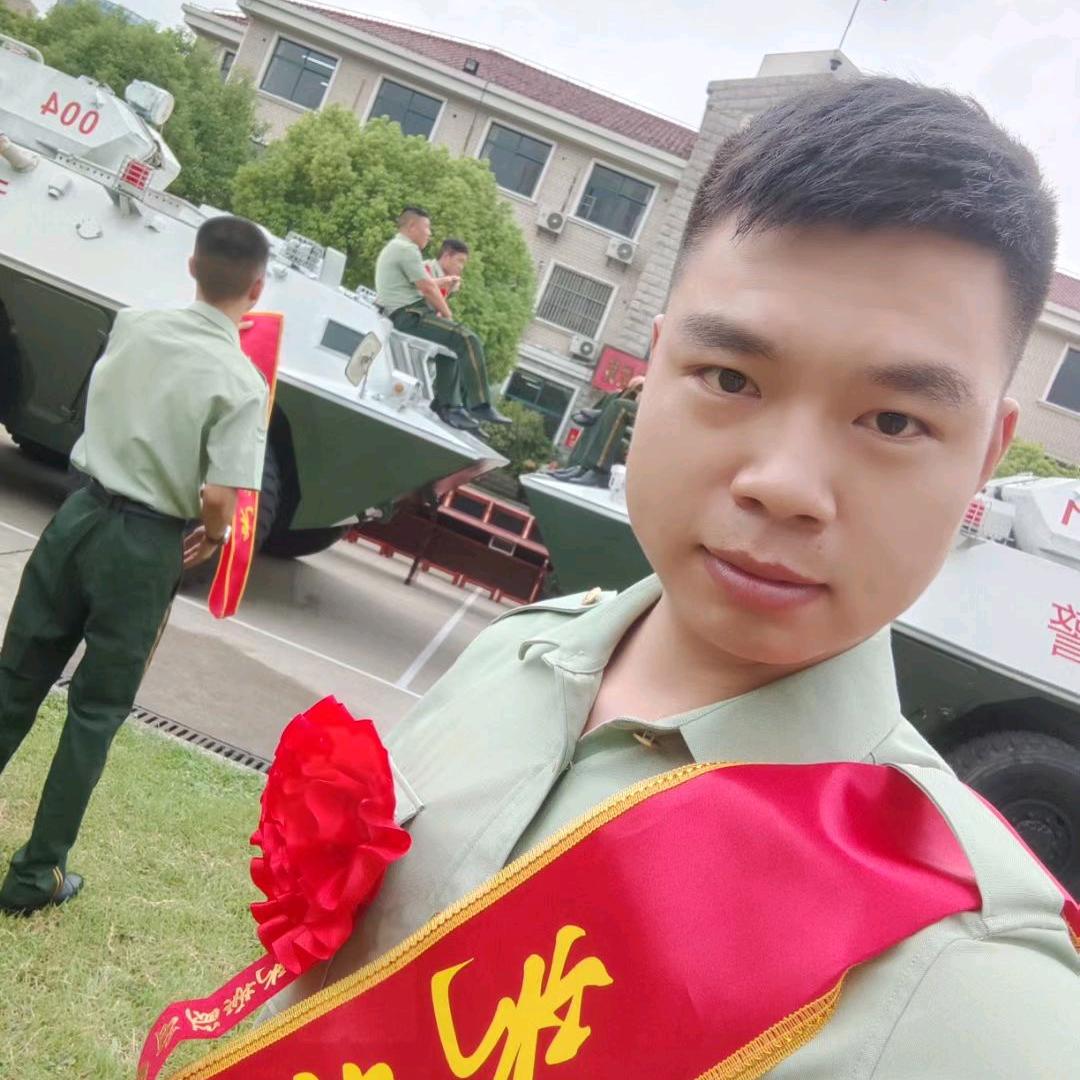 是小时候期待的样子