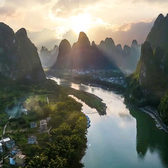 老韩专业堵漏，室内室外，卫生间屋面楼顶