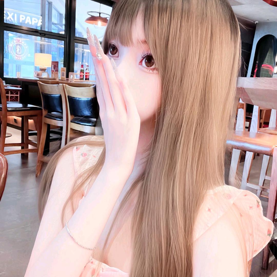 卷毛੭