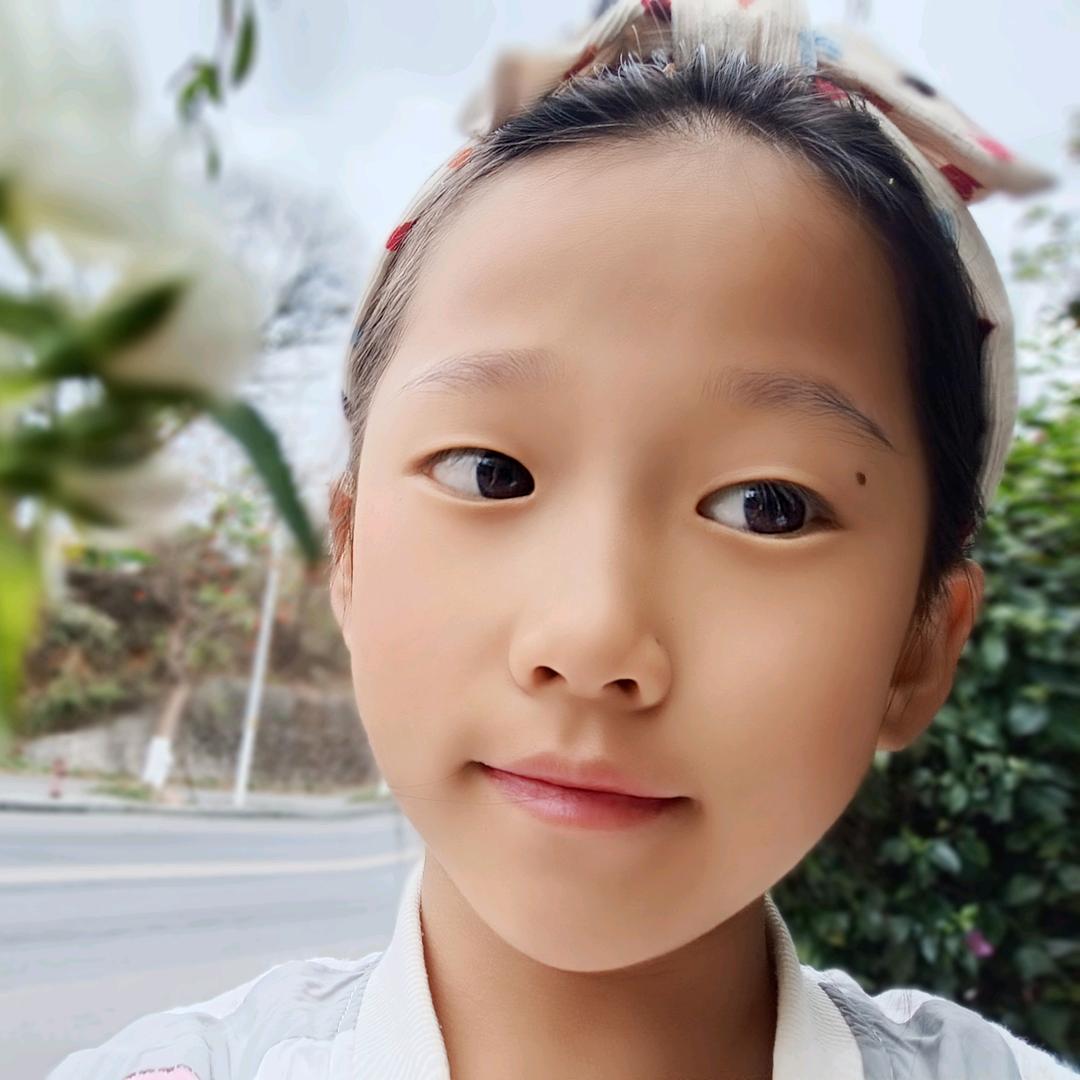 拉丁舞冠军。