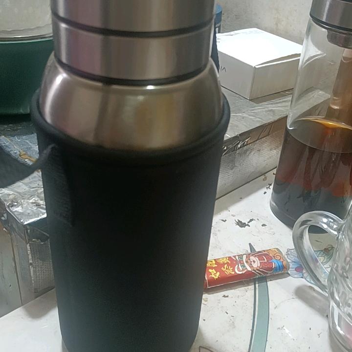 辉。