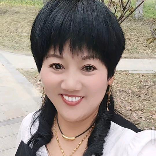 我是黑牡丹