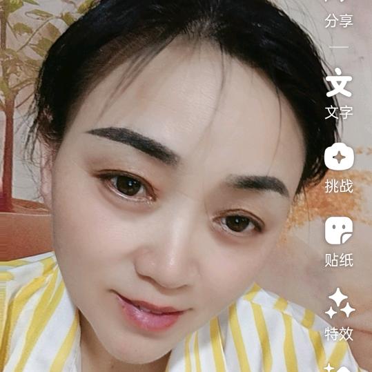 虹月爱唱歌🎤