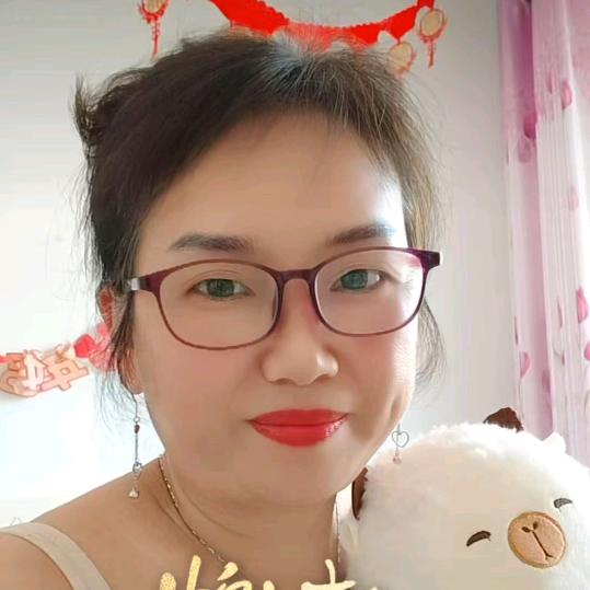 杨杨🉐亿