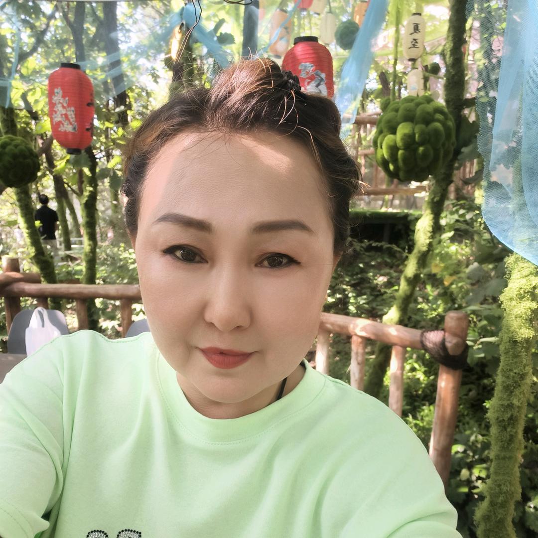 阿莉喵喵萌宠