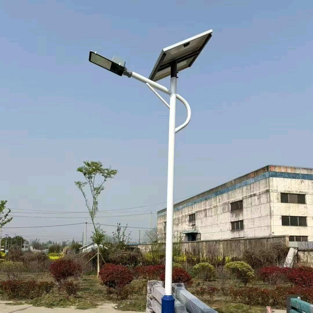 星航太阳能路灯厂
