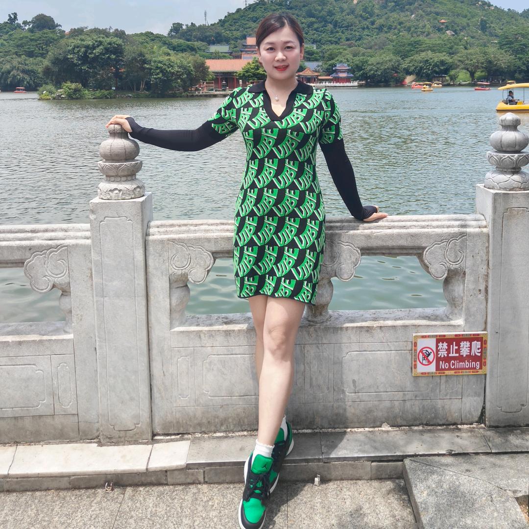 小周周