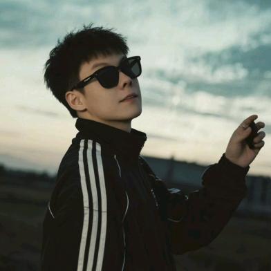 小赵爱吃蛋炒饭