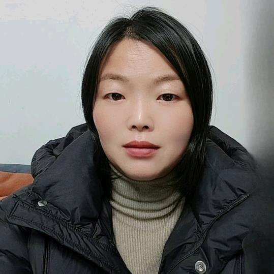 为村民跑腿的陈姐