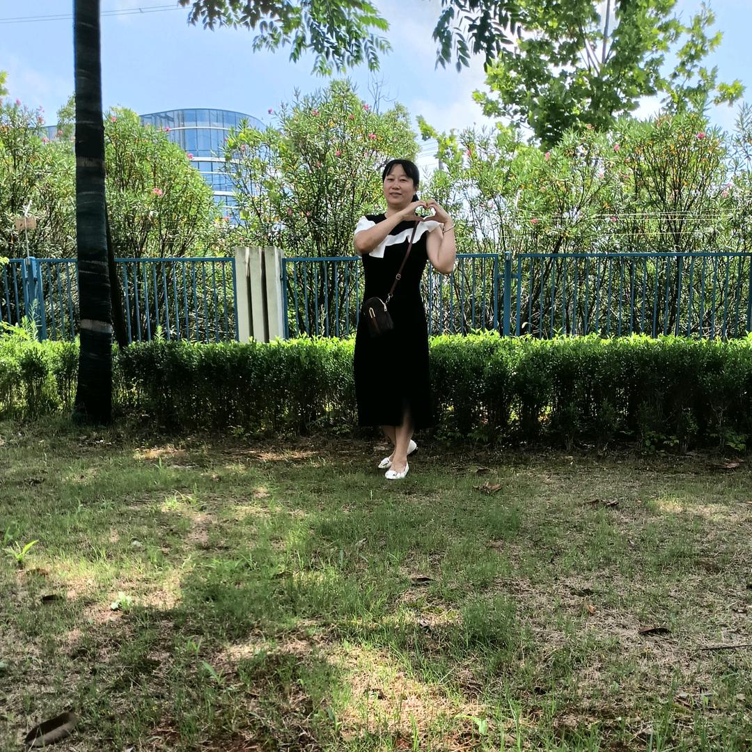 爱河狸～隆回县总代薛姐
